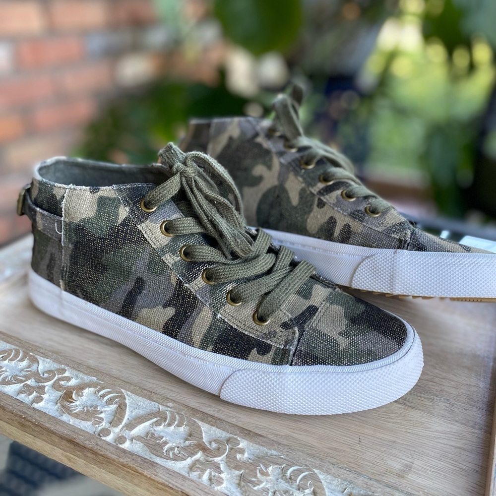 Sugar Gold Camouflage Sneakers